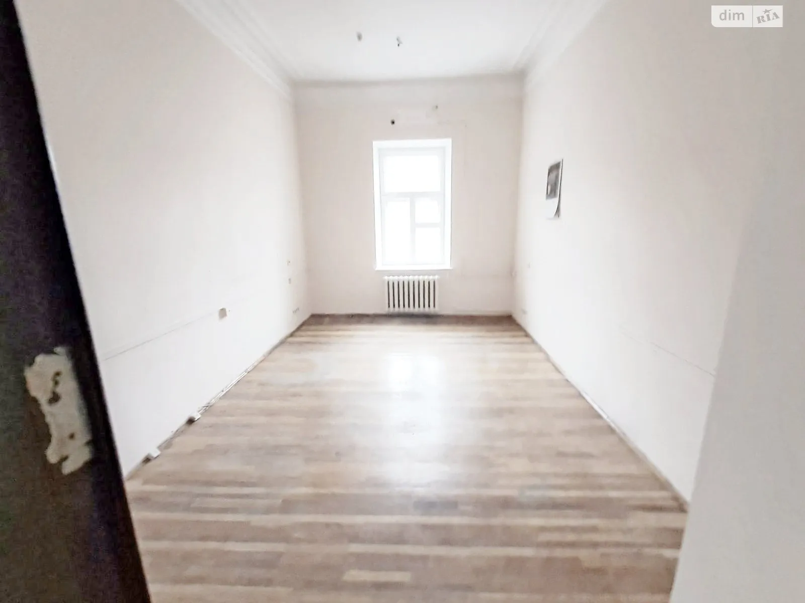 Сдается в аренду офис 20.2 кв. м в бизнес-центре, цена: 7140 грн - фото 1