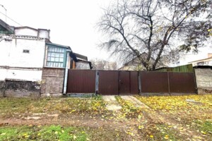 Сниму часть дома в Кривом Роге долгосрочно