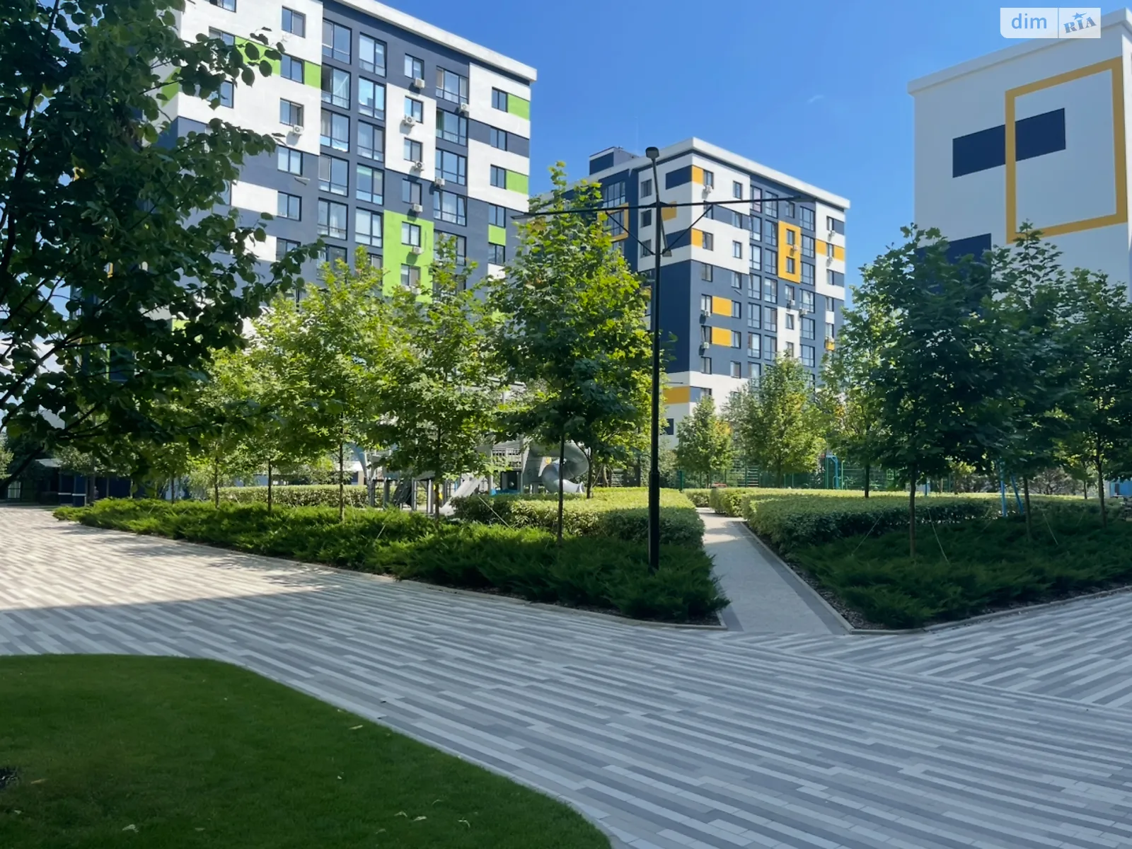 Продається 1-кімнатна квартира 28.8 кв. м у Бучі, бул. Леоніда Бірюкова, 9 - фото 1