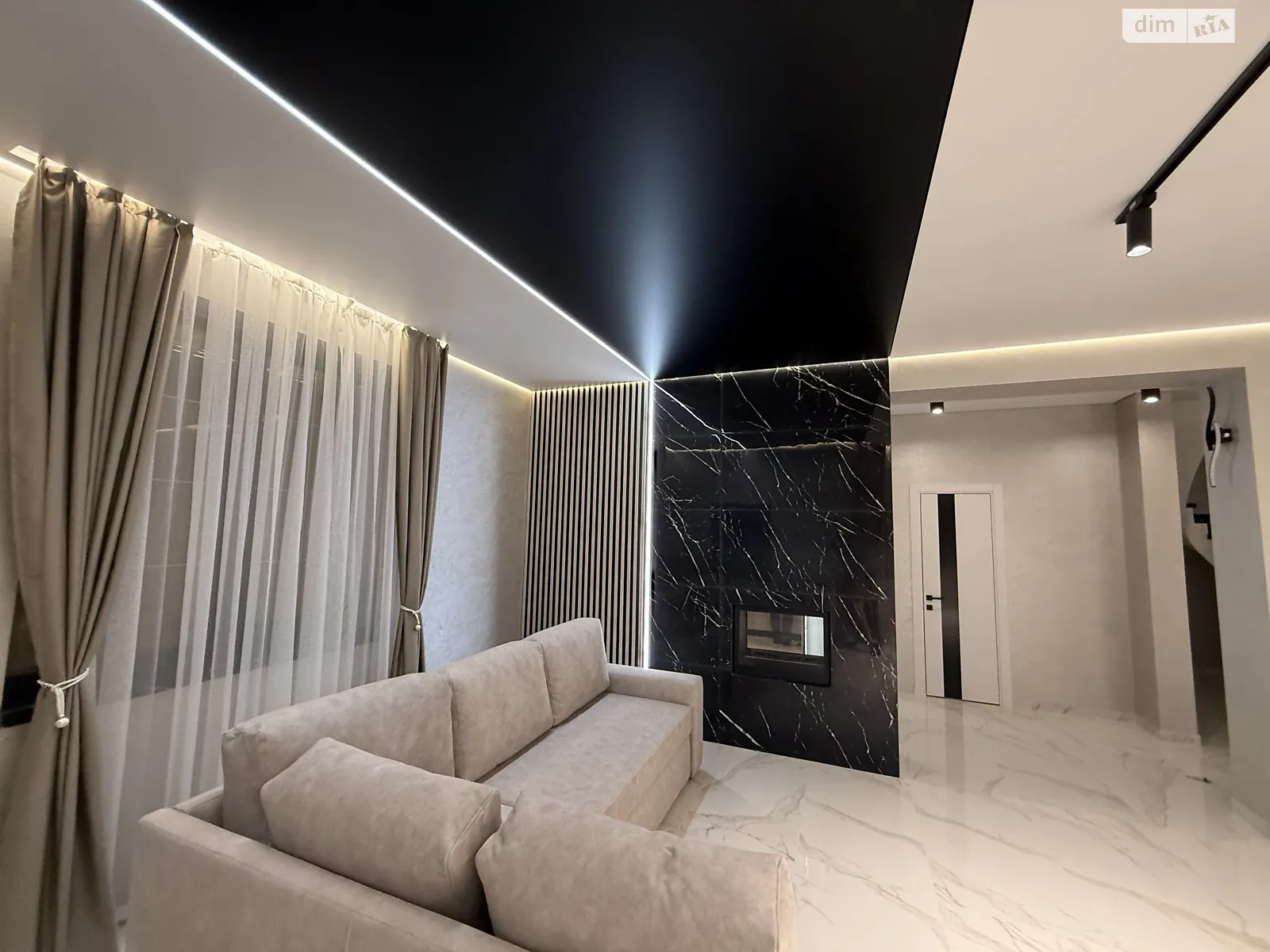 Сдается в аренду дом на 2 этажа 120 кв. м с бассейном, цена: 70000 грн - фото 1