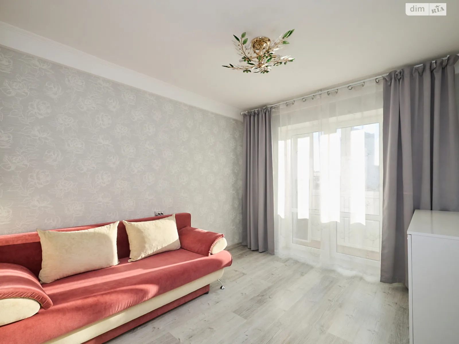 Продается 2-комнатная квартира 46 кв. м в Киеве, ул. Полярная, 5А - фото 1