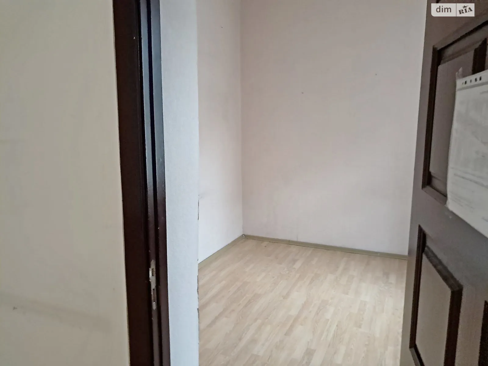 Сдается в аренду офис 60.8 кв. м в бизнес-центре, цена: 21320 грн - фото 1