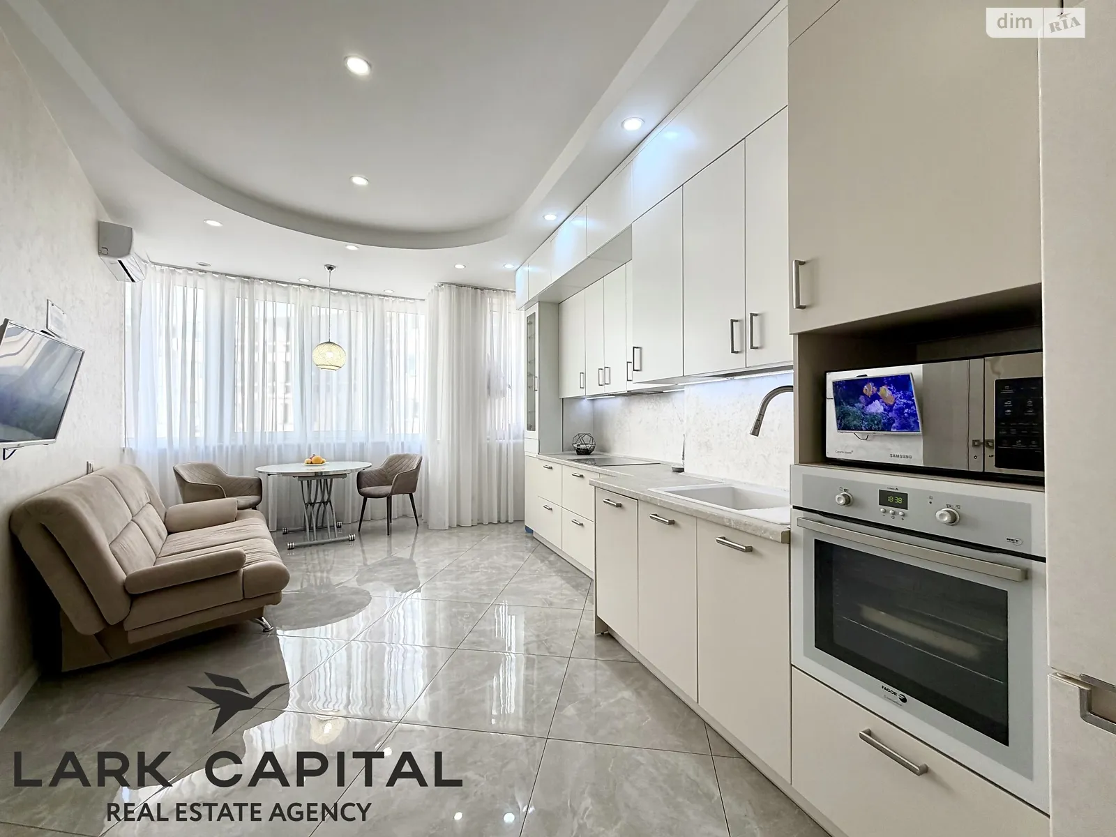 ул. Святослава Храброго, 16 Турецкий городок Киев ЖК Жемчужина Кадетского гая Вокзальная - фото 1