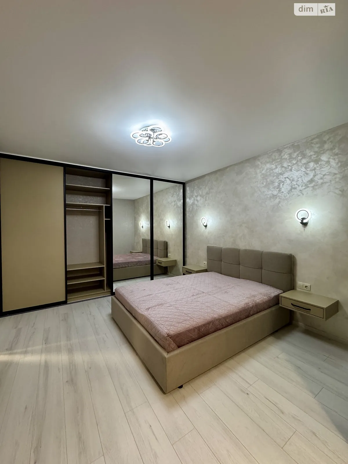 Продается 1-комнатная квартира 42 кв. м в Хмельницком, ул. Лесогриневецкая - фото 1