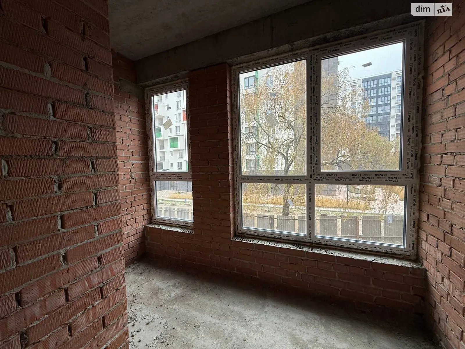 Продается 2-комнатная квартира 65.63 кв. м в Криховцах, ул. Приозерная, 35 - фото 1