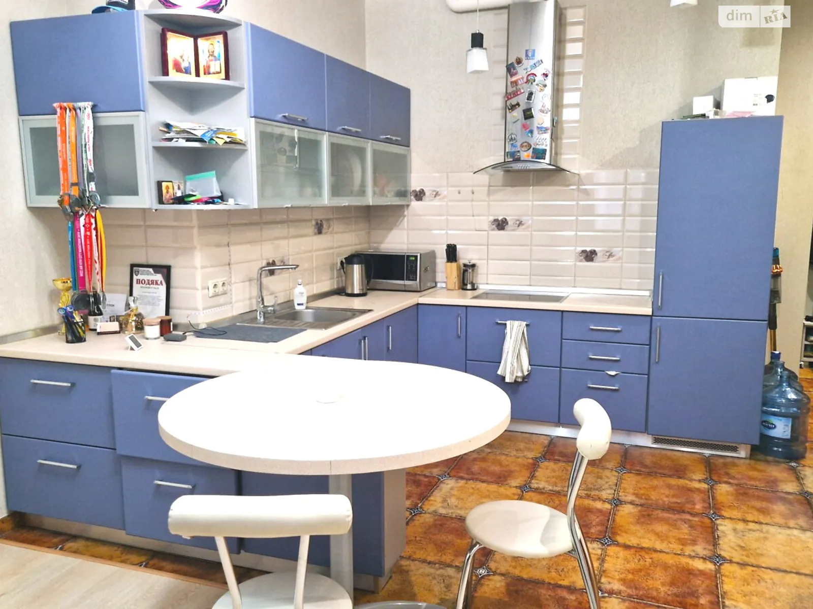 Продается 1-комнатная квартира 48.8 кв. м в Киеве, ул. Жилянская, 118 - фото 1