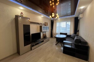 Продаж квартири, Київська, Біла Церква, р‑н. 4 мікрорайон, Княгині Ольги (Комсомольський) бульвар, буд. 12, кв. 179