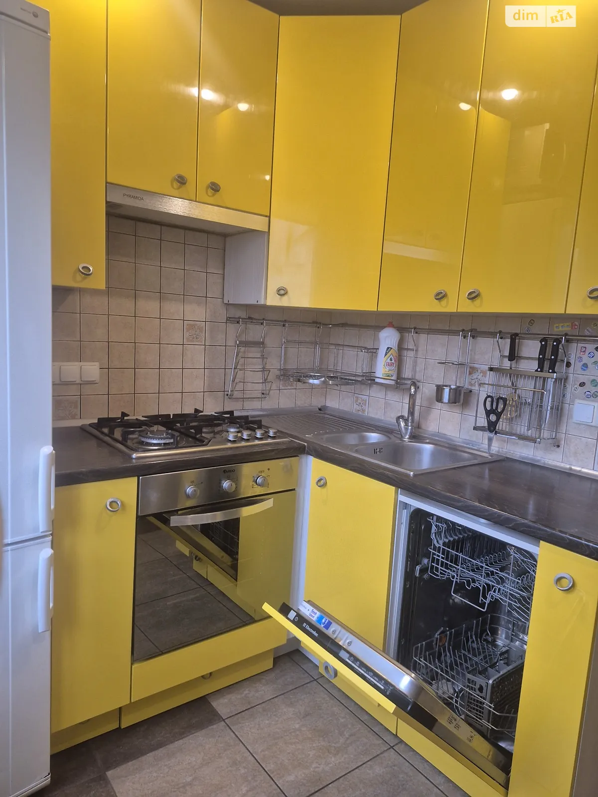 Сдается в аренду 2-комнатная квартира 54 кв. м в Харькове, ул. Нескореных(Героев Труда), 4А - фото 1