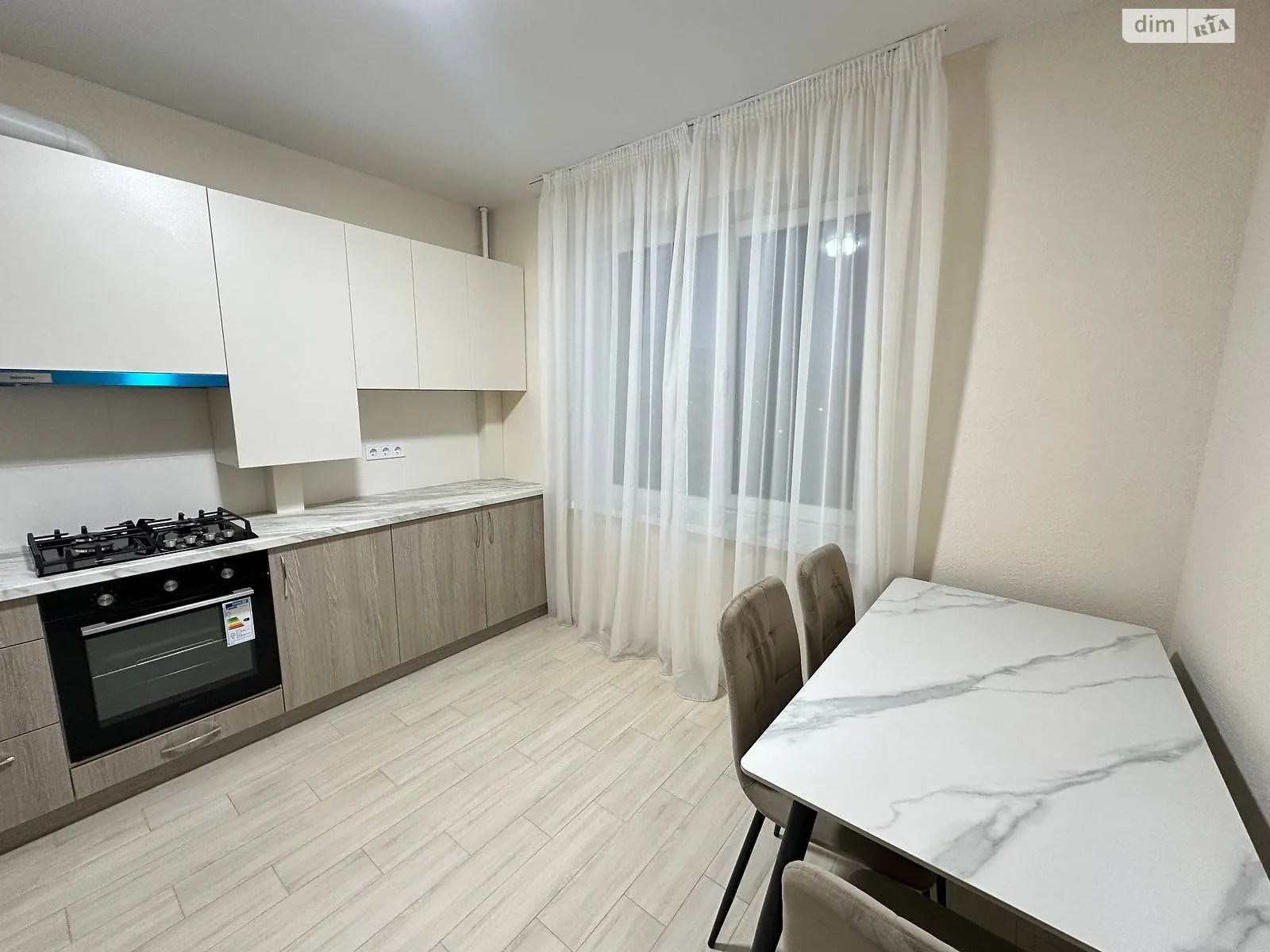 Сдается в аренду 1-комнатная квартира 40 кв. м в Софиевской Борщаговке, ул. Боголюбова, 15 - фото 1