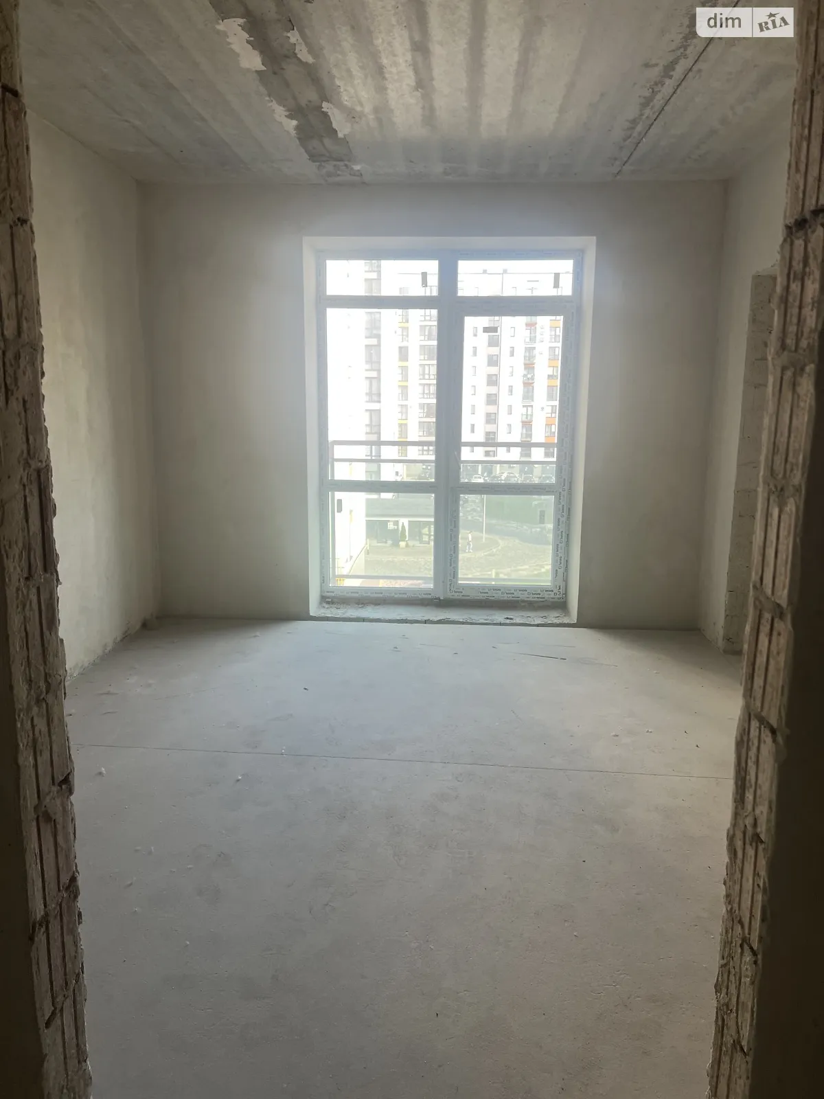 Продается 3-комнатная квартира 133 кв. м в Ивано-Франковске, ул. Гетьмана Ивана Мазепы, 164 корпус 5 - фото 1