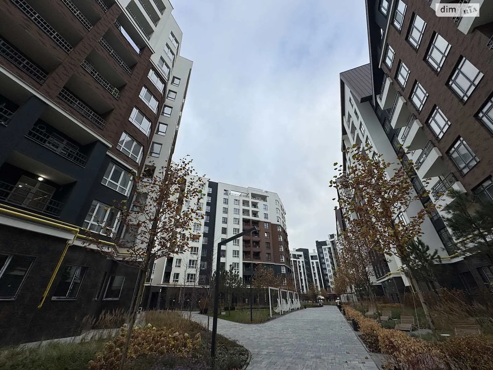 Продається 1-кімнатна квартира 39 кв. м у Ірпені, вул. Ольги Кобилянської(Достоєвського), 1В/37 - фото 1