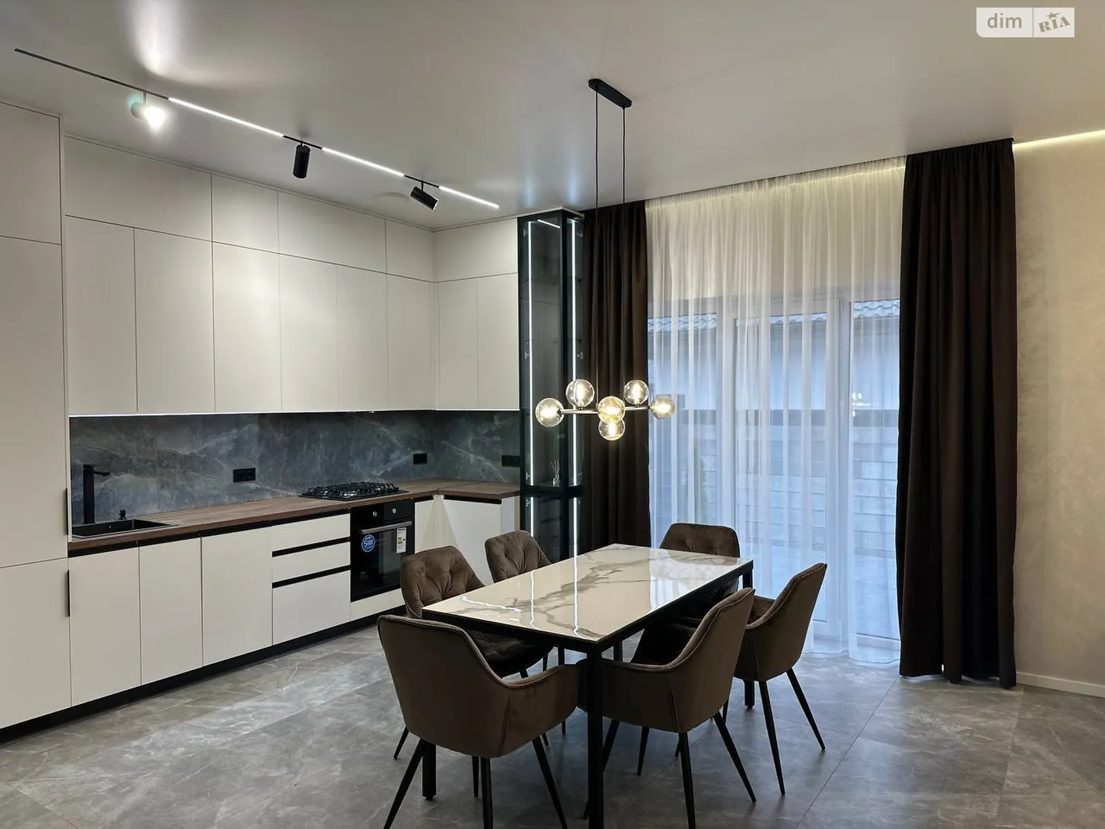 Продается одноэтажный дом 98 кв. м с бассейном, цена: 165000 $ - фото 1