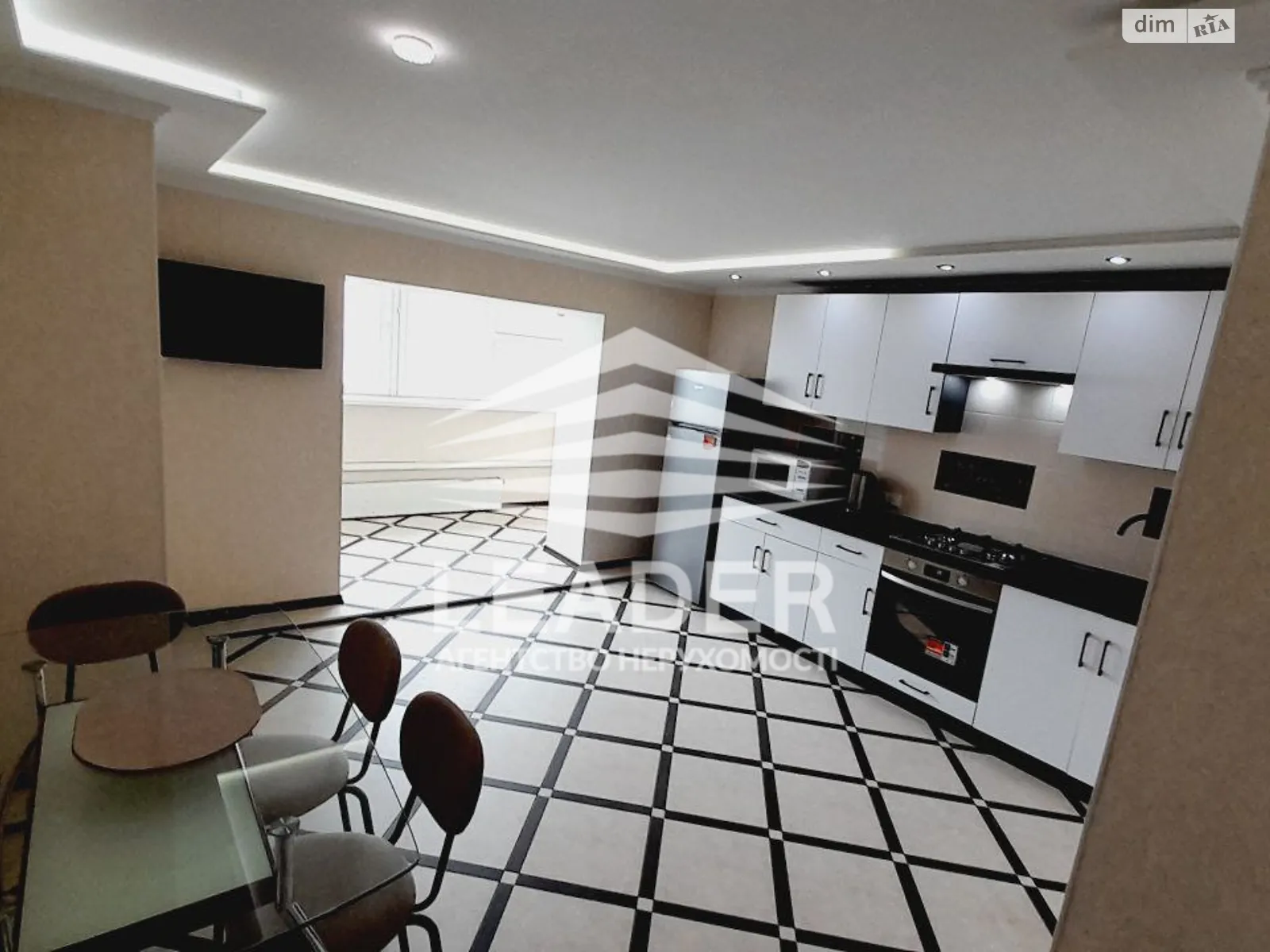 Здається в оренду 3-кімнатна квартира 90 кв. м у Вінниці, вул. Зодчих - фото 1