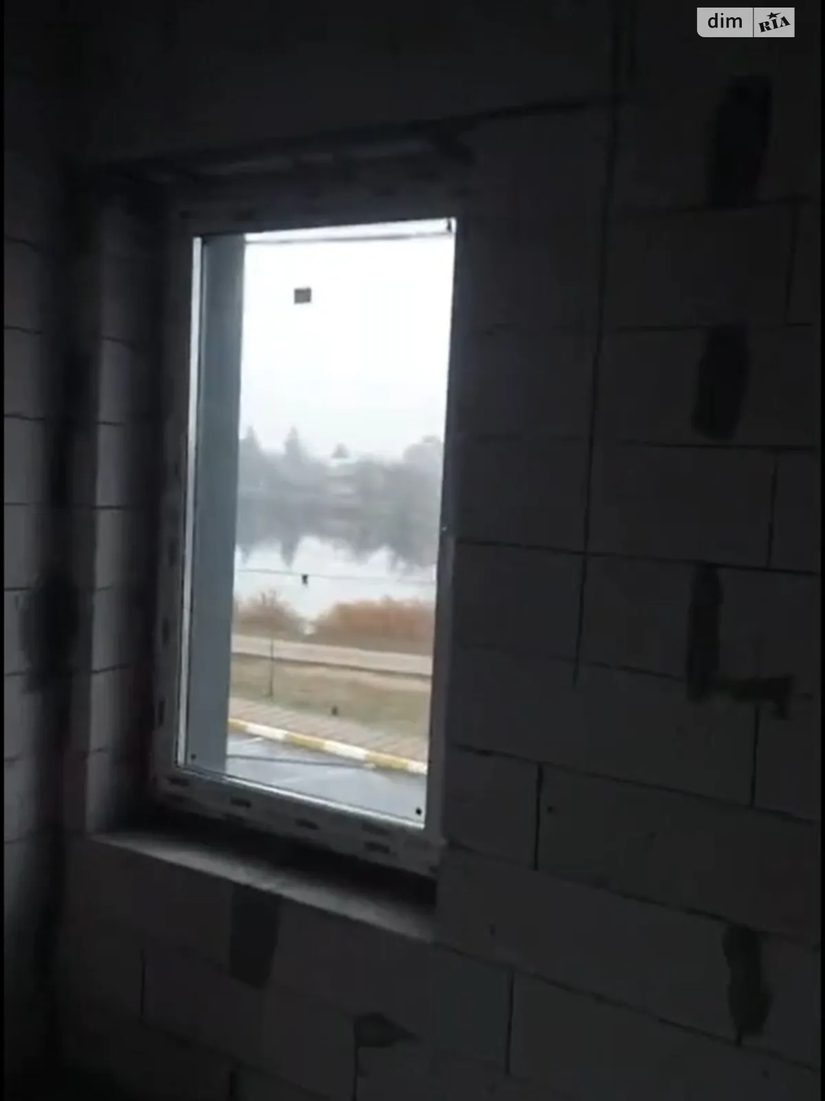 Продается дом на 3 этажа 115 кв. м с камином, цена: 650 $ - фото 1