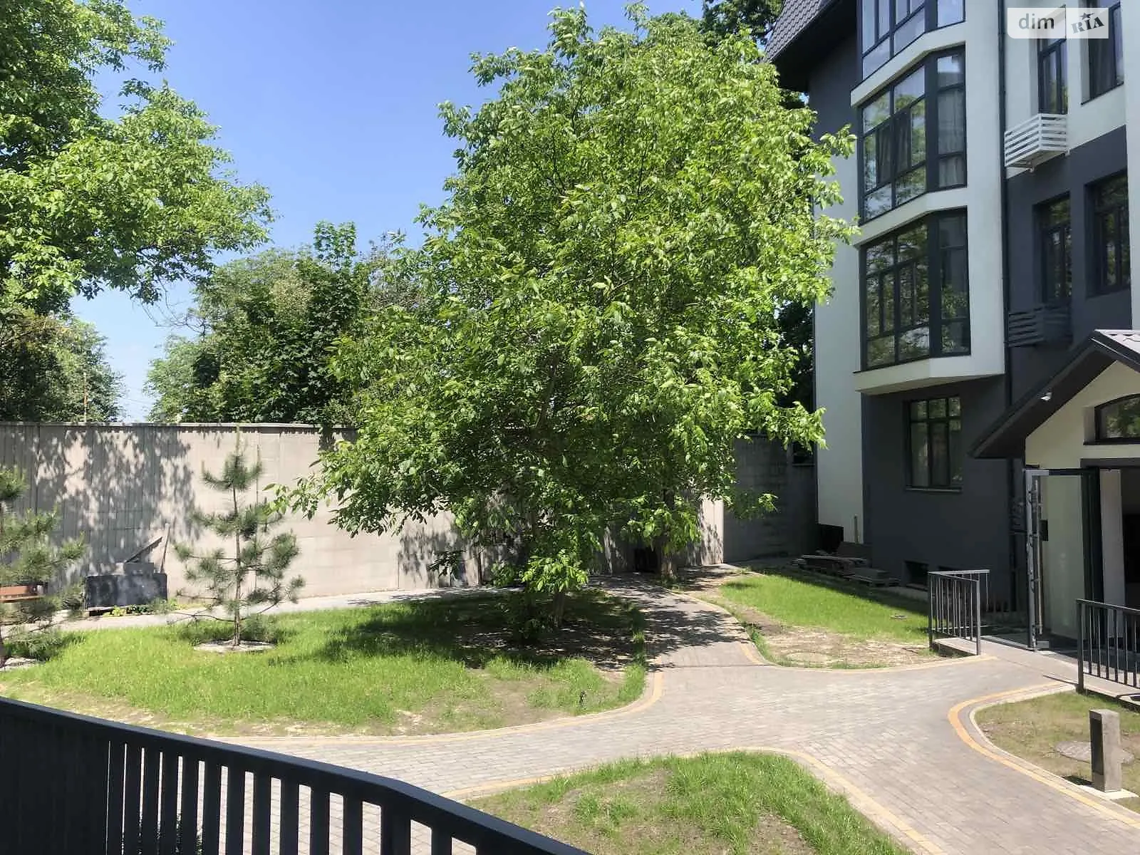 Продается 1-комнатная квартира 43.2 кв. м в Киеве, ул. Тираспольская, 44 - фото 1