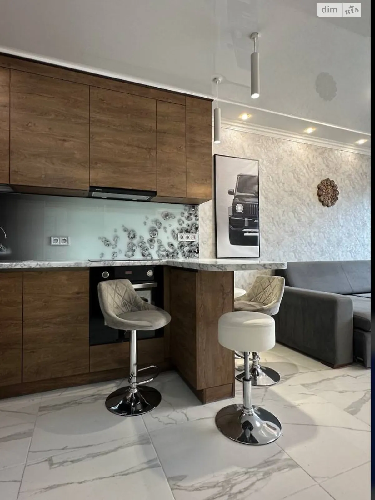 Продається 1-кімнатна квартира 38 кв. м у Ірпені, вул. Університетська(Карла Маркса), 3/3 - фото 1