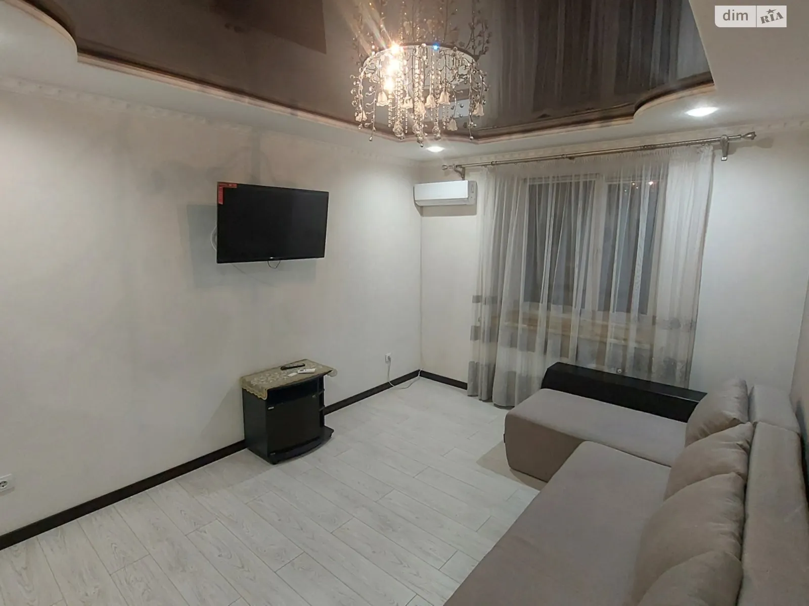 Сдается в аренду 1-комнатная квартира 45 кв. м в Виннице, ул. Вячеслава Черновола - фото 1