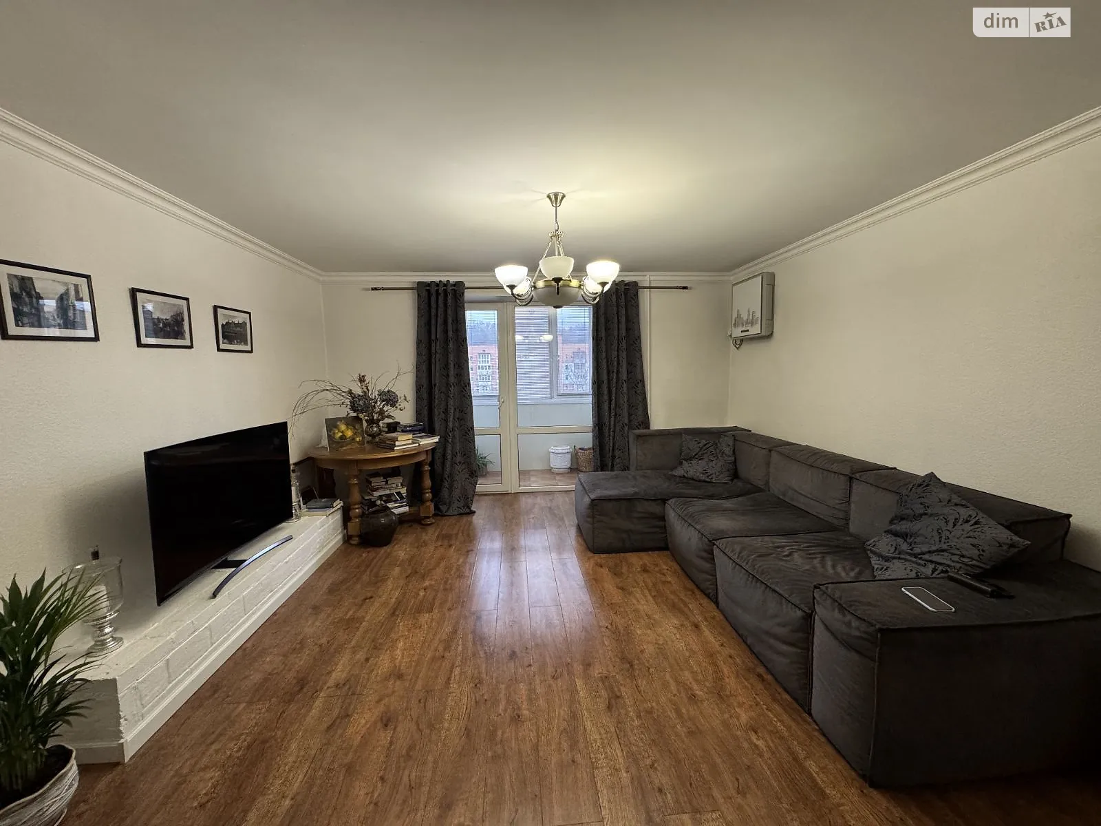 Продается 3-комнатная квартира 67.3 кв. м в Полтаве, цена: 73000 $ - фото 1