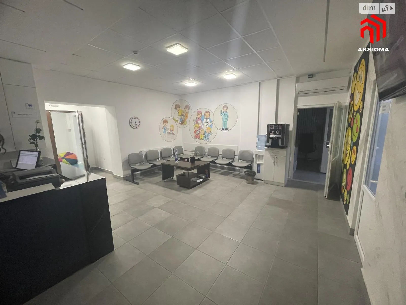 Сдается в аренду помещения свободного назначения 324 кв. м в 4-этажном здании, цена: 3240 $ - фото 1