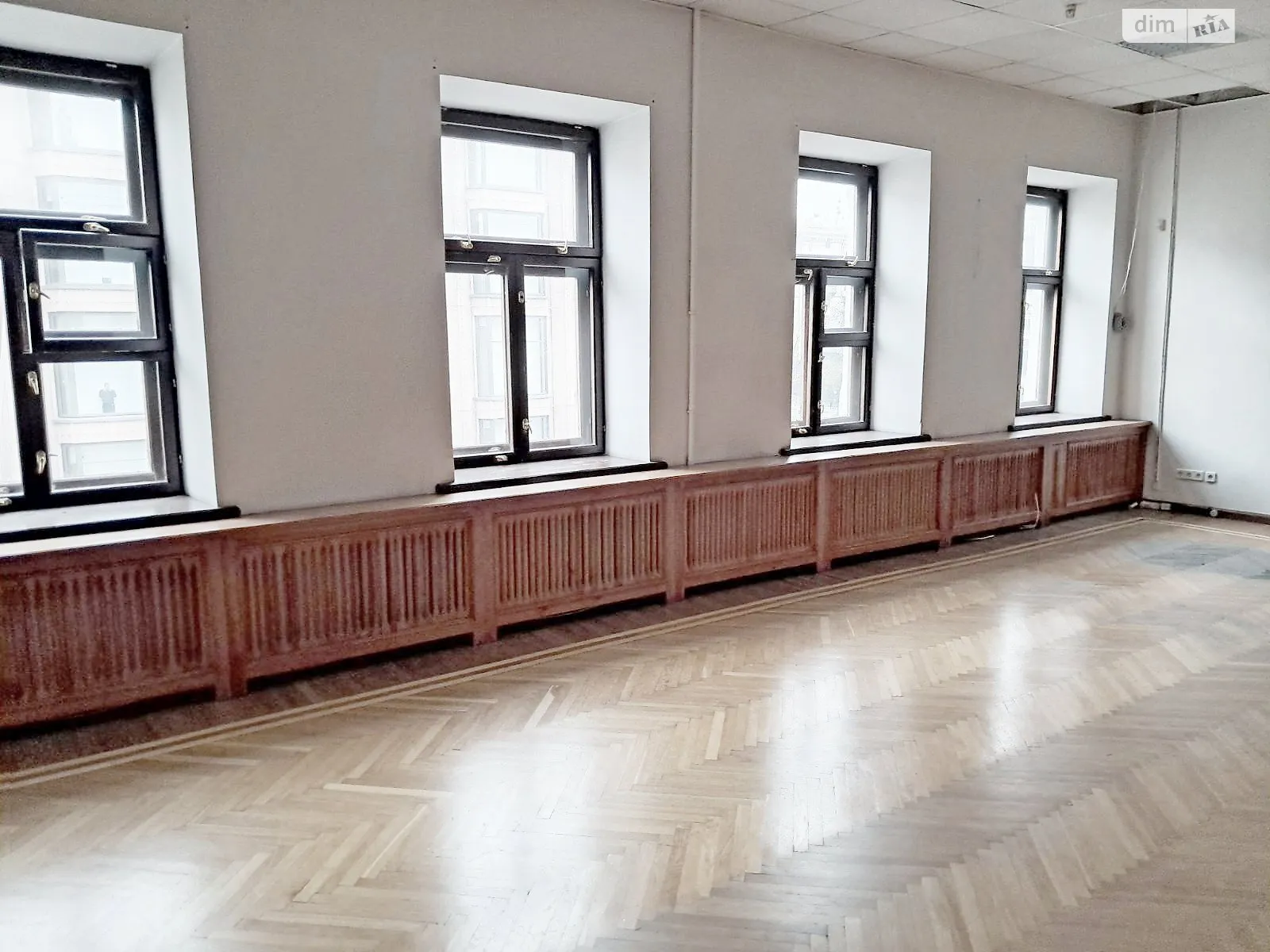 ул. Богдана Хмельницкого Центр Киев Крещатик, цена: 32730 грн - фото 1