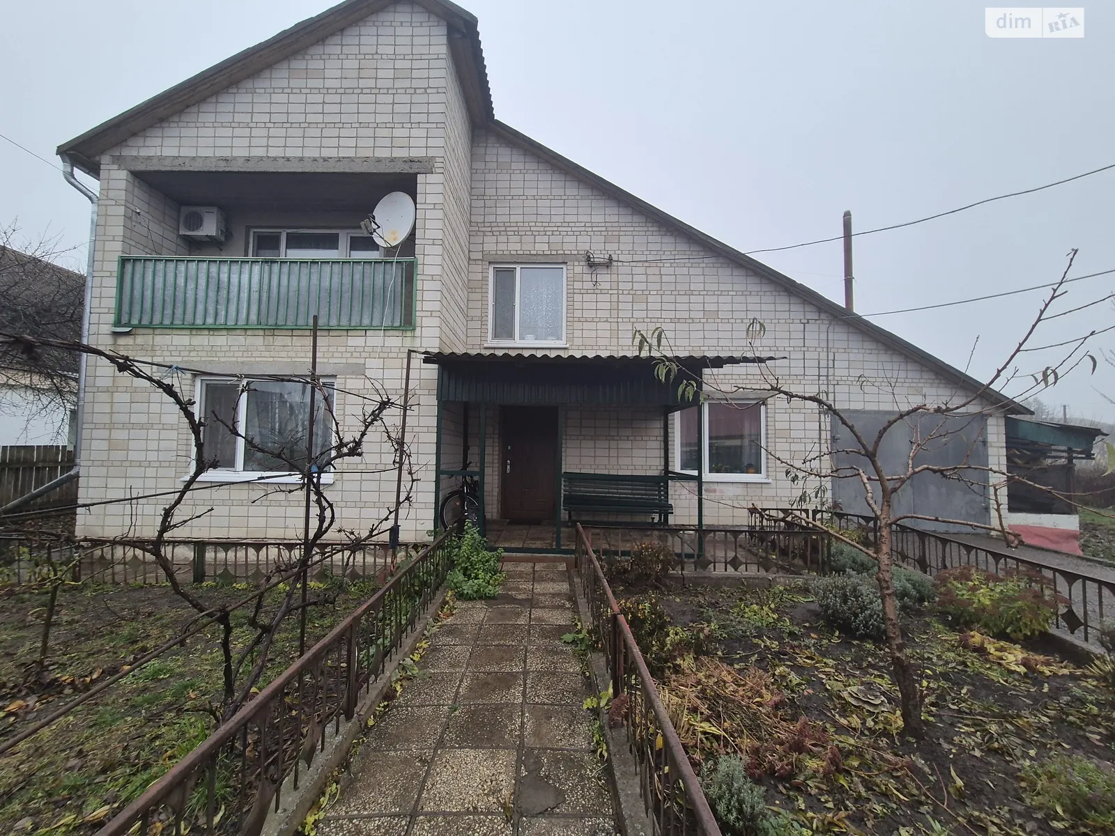 Продается дом на 2 этажа 182 кв. м с террасой, цена: 120000 $ - фото 1