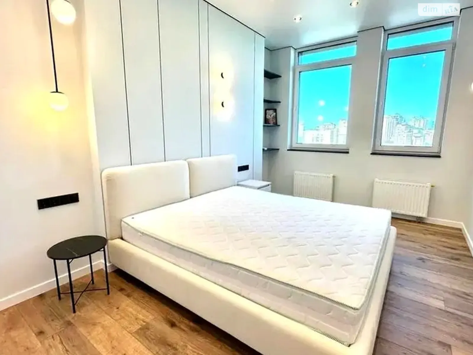 Продается 1-комнатная квартира 57.8 кв. м в Киеве, просп. Берестейский(Победы), 11 корпус 3 - фото 1