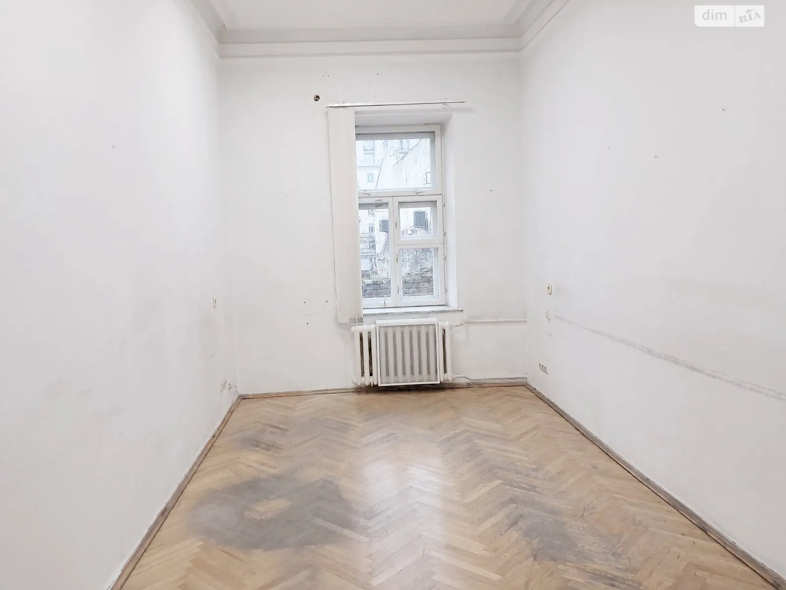 Сдается в аренду офис 18.5 кв. м в бизнес-центре, цена: 6540 грн - фото 1