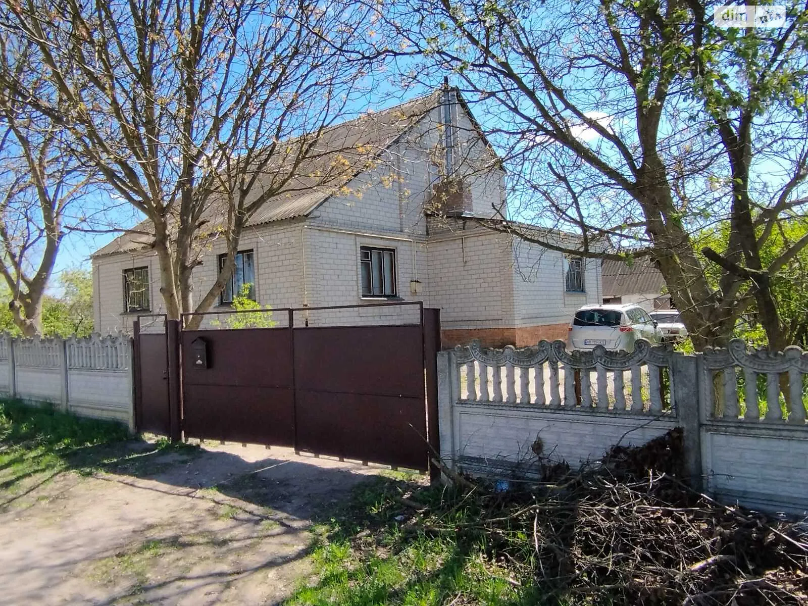 Продается дом на 2 этажа 166.1 кв. м с гаражом, цена: 31000 $ - фото 1