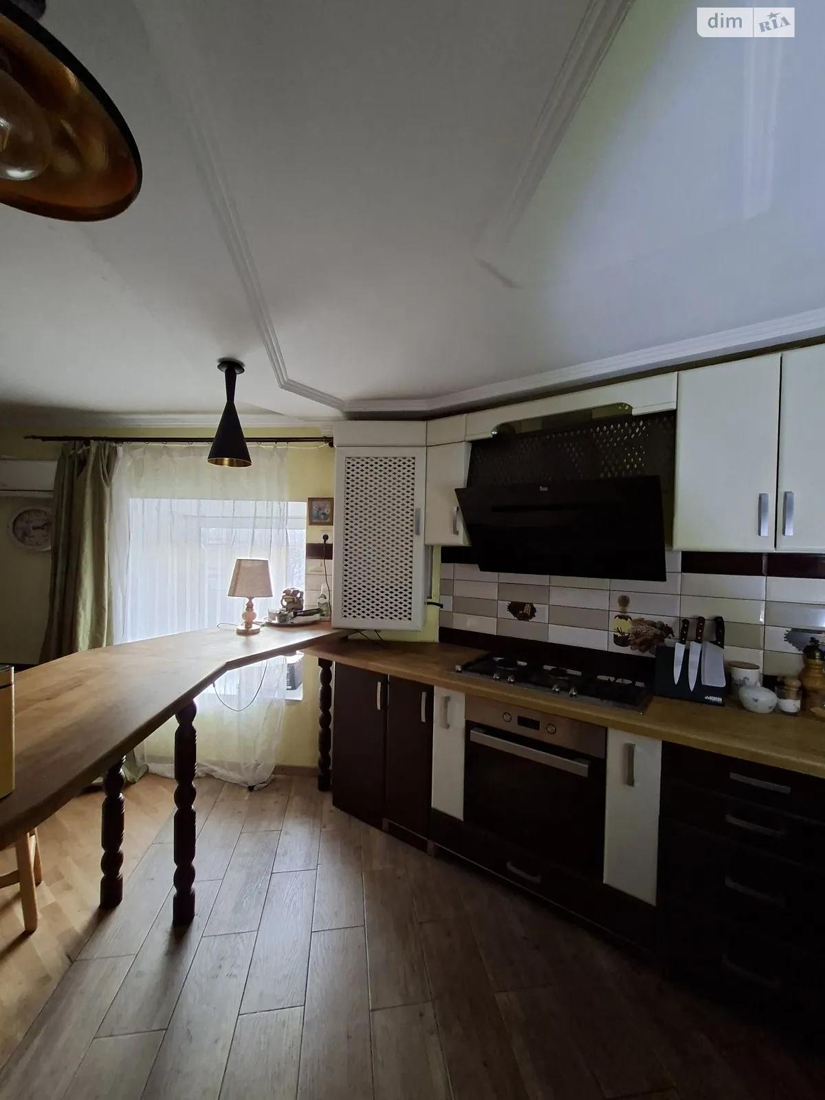 Продается 3-комнатная квартира 129 кв. м в Одессе, ул. Европейская - фото 1