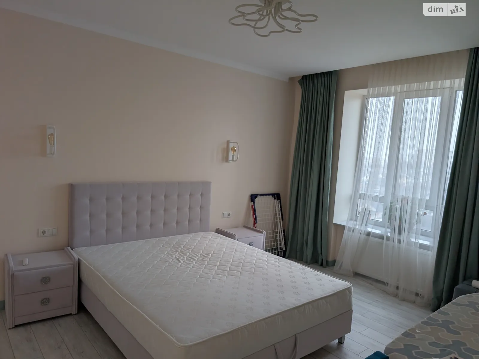 2-комнатная квартира 74 кв. м в, цена: 22000 грн - фото 1