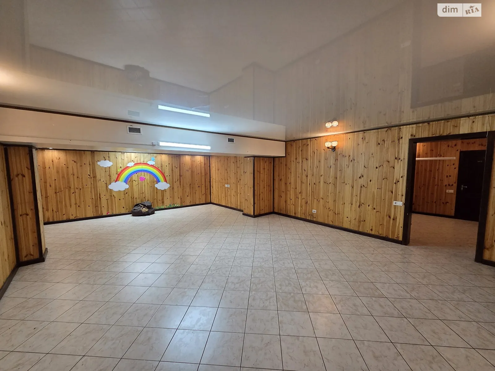 Сдается в аренду офис 100 кв. м в бизнес-центре, цена: 12000 грн - фото 1