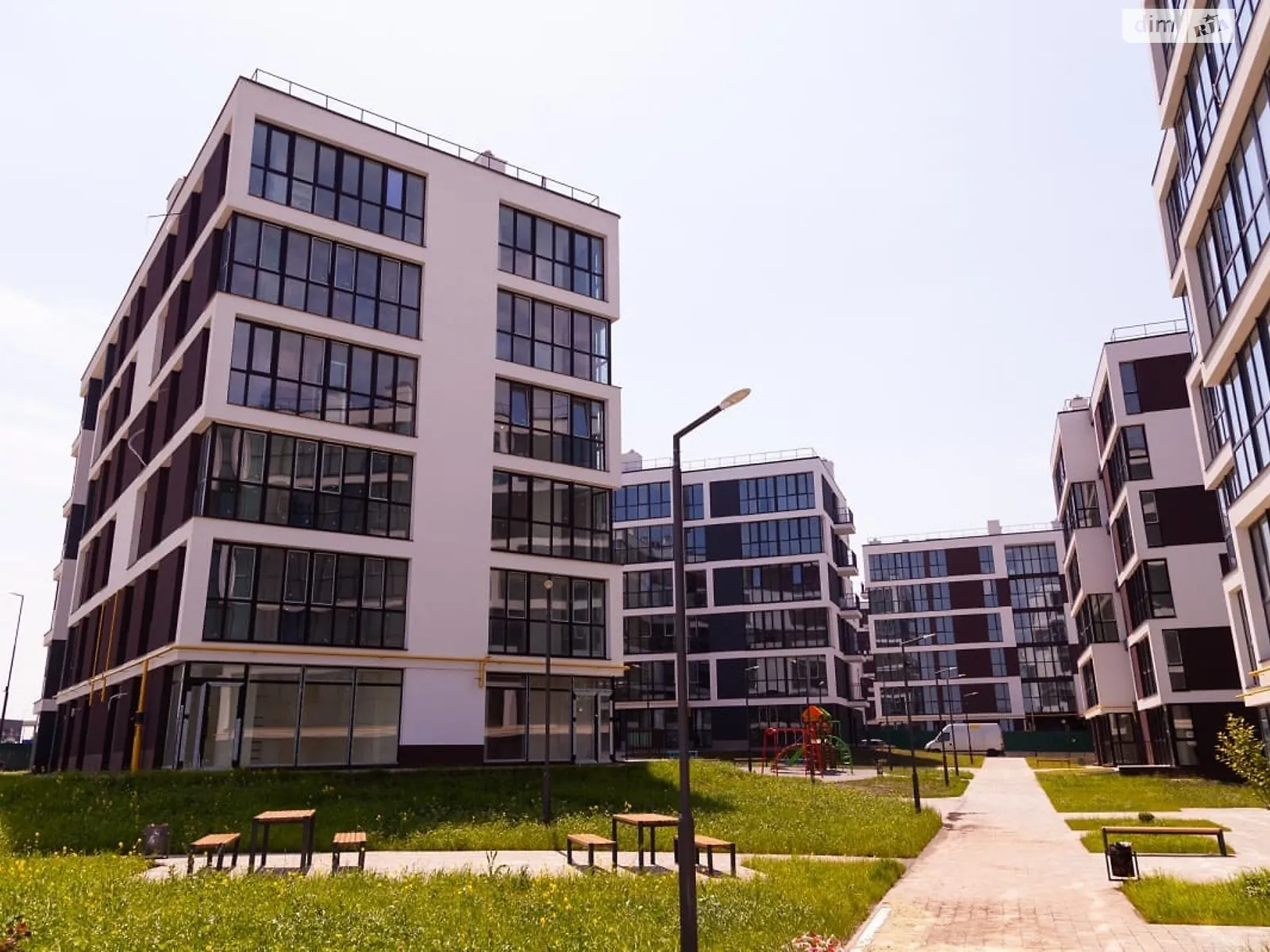 Продается 2-комнатная квартира 41 кв. м в Сокольниках, ул. Григория Сковороды, 40 - фото 1