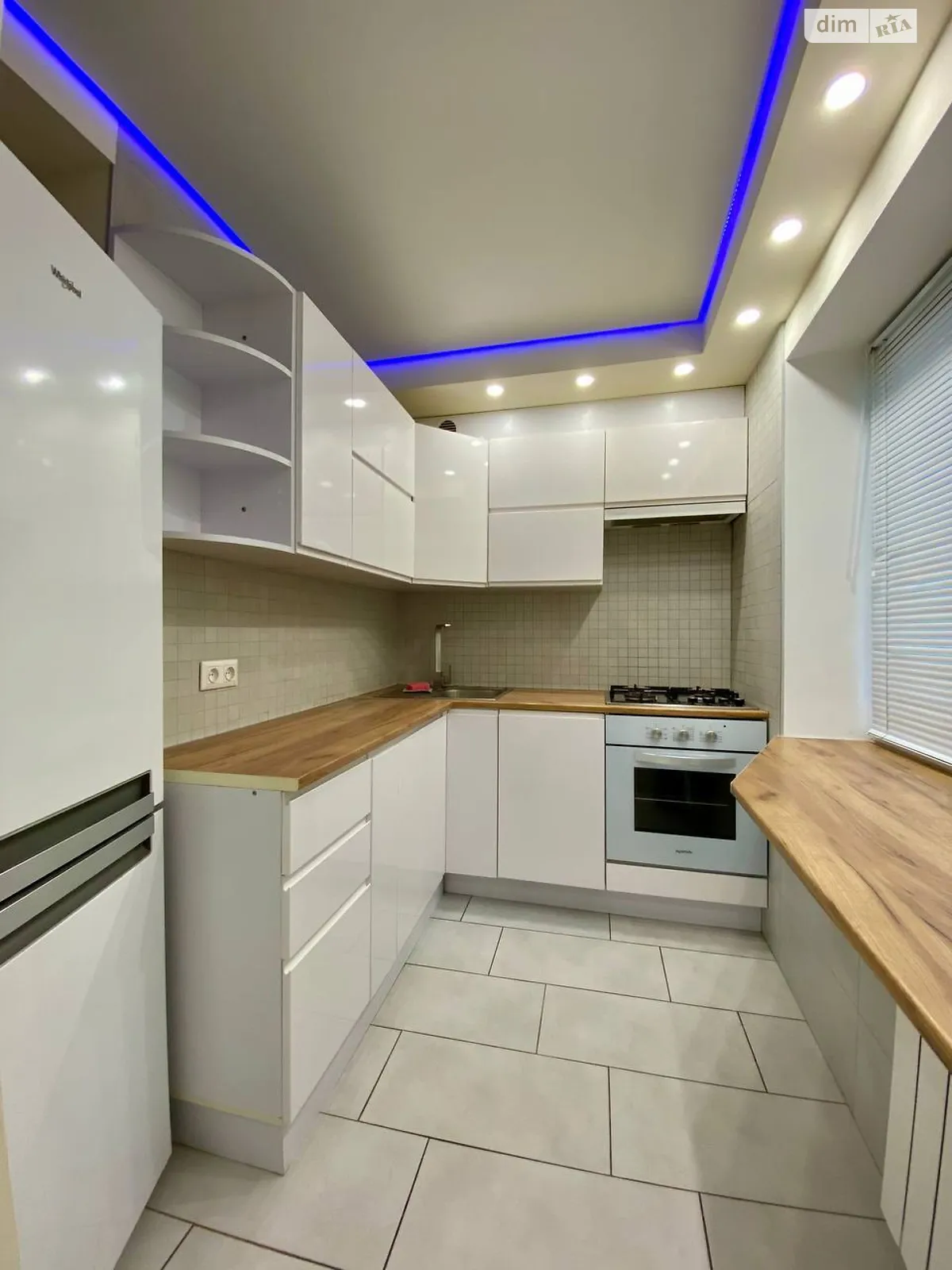 Продается 1-комнатная квартира 28.2 кв. м в Каменском, просп. Аношкина, 82 - фото 1