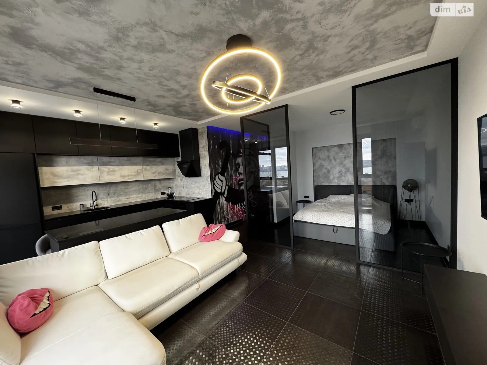 Продається 1-кімнатна квартира 56.8 кв. м у Дніпрі, вул. Гаванська, 9Г - фото 1