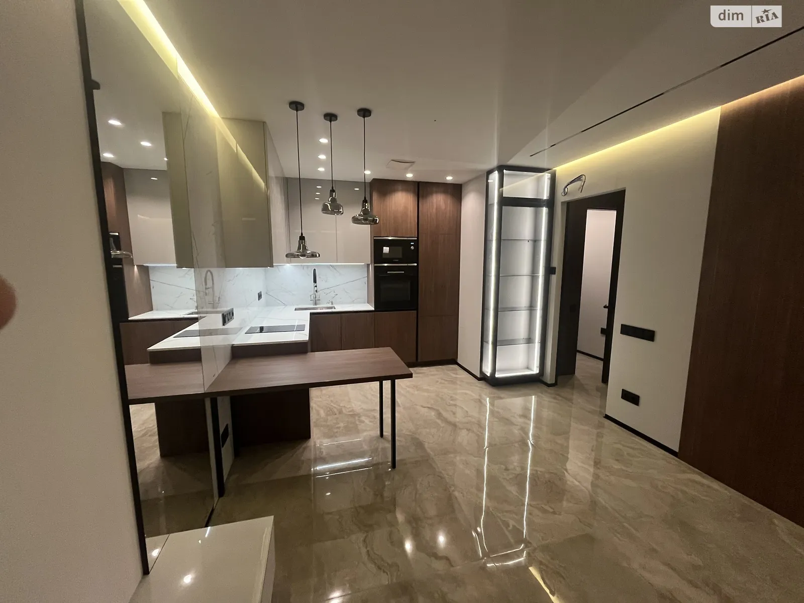 Продается 2-комнатная квартира 66.4 кв. м в Киеве, ул. Глеба Бабича(Канальная) - фото 1