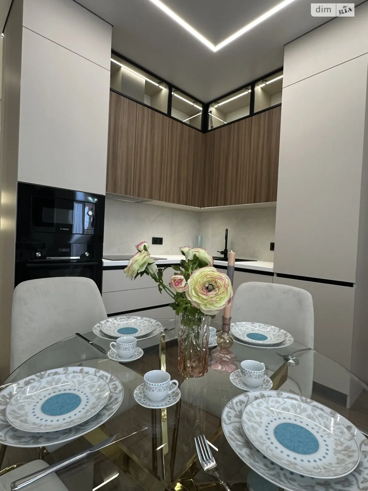 Продается 2-комнатная квартира 59 кв. м в Одессе, ул. Краснова, 1В - фото 1