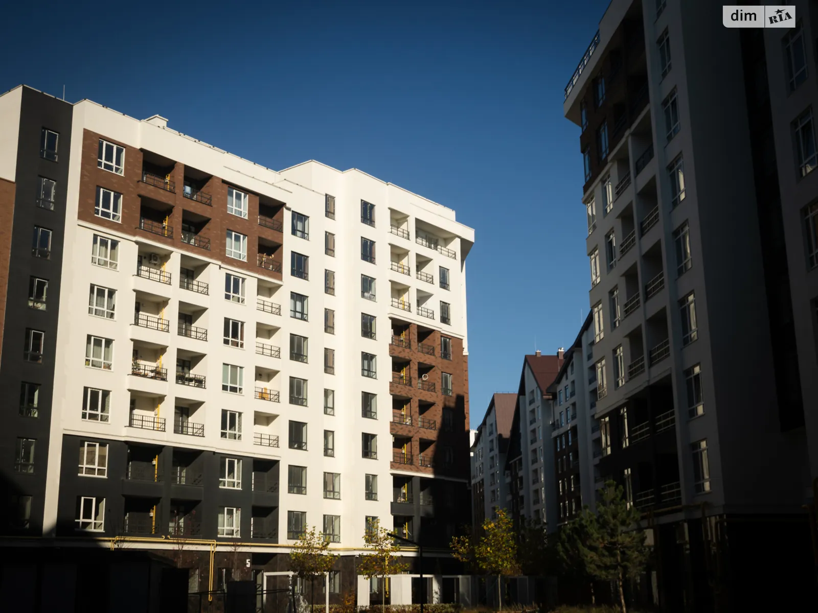 Продается 2-комнатная квартира 57.43 кв. м в Ирпене, ул. Ольги Кобылянской(Достоевского), 1В/37 - фото 1