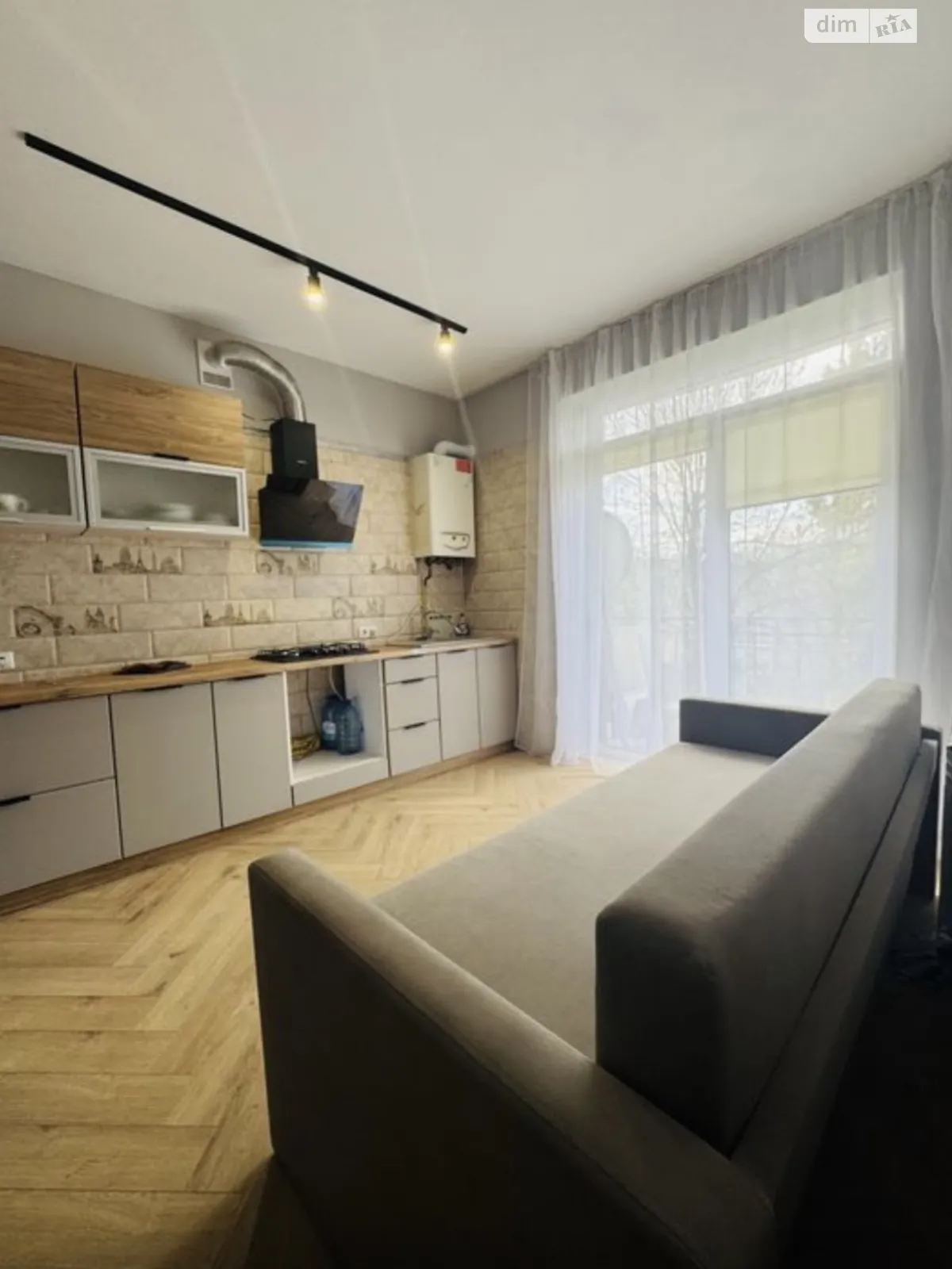 ул. Вилмоша Ковача(Белинского), 17 Центр Ужгород - фото 1