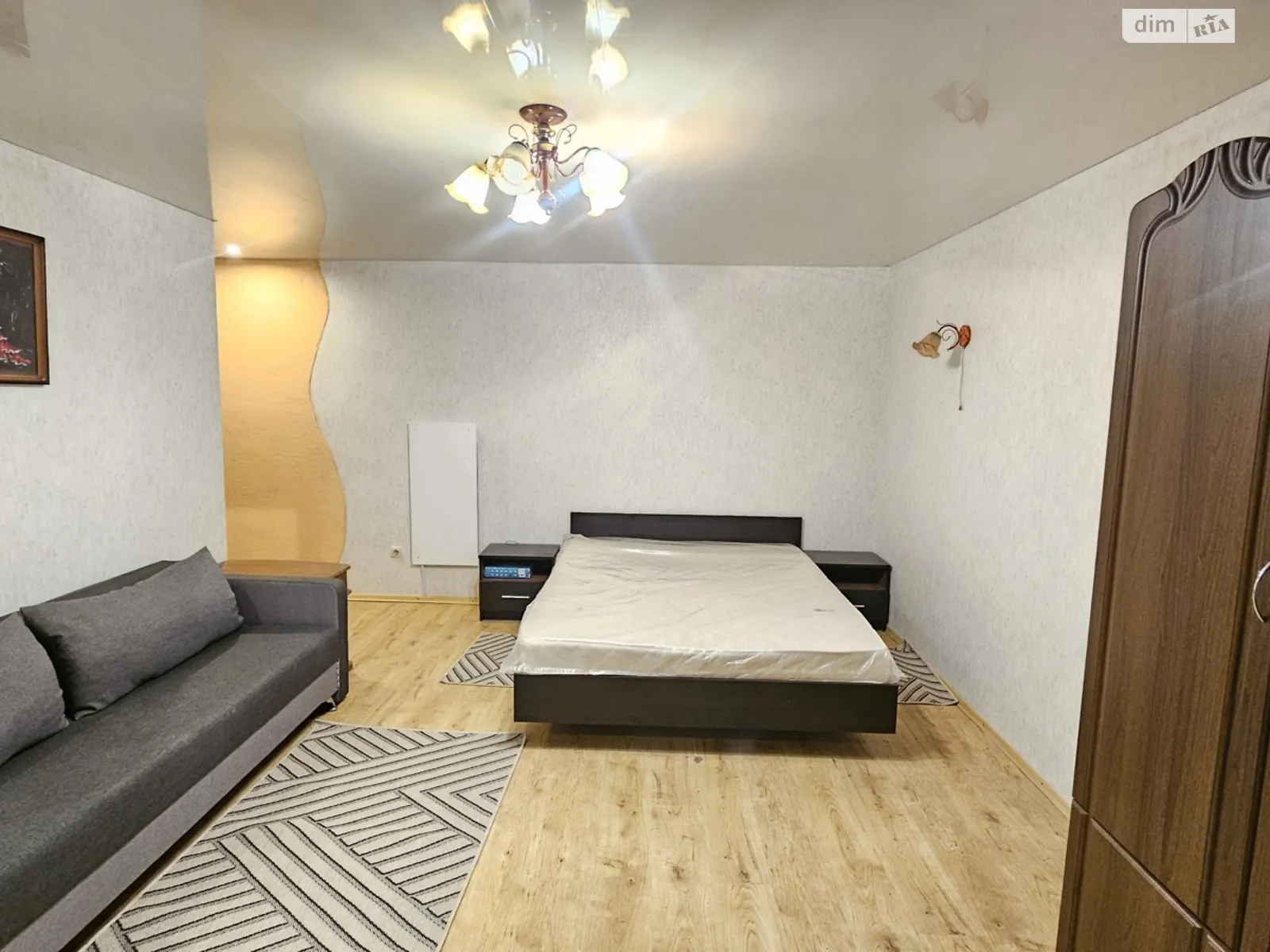 Сдается в аренду 1-комнатная квартира 38 кв. м в Хмельницком, ул. Заречанская, 57/1 - фото 1