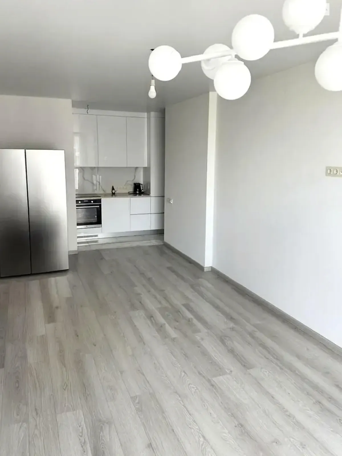 Продается 2-комнатная квартира 77.5 кв. м в Киеве, ул. Глубочицкая, 13 корпус 6 - фото 1