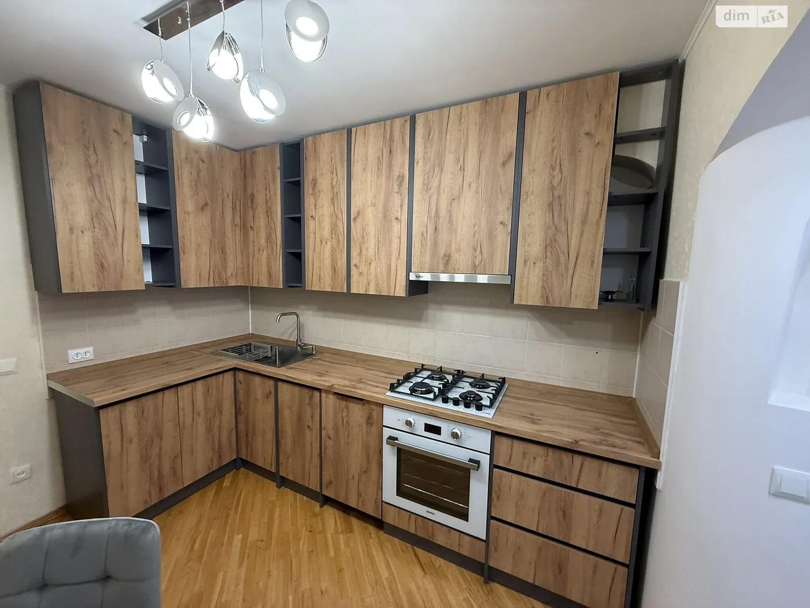 Сдается в аренду 2-комнатная квартира 72 кв. м в Виннице, ул. Ляли Ратушной - фото 1