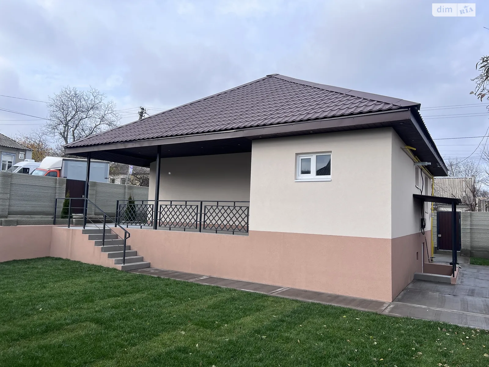 Продается одноэтажный дом 73.8 кв. м с гаражом, цена: 115000 $ - фото 1