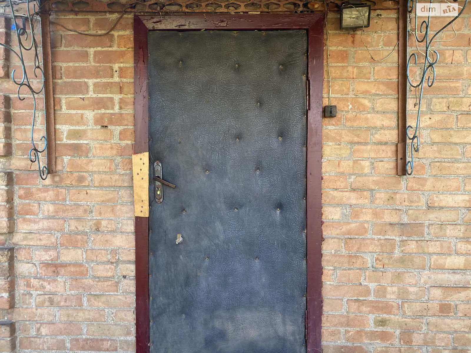 Продается одноэтажный дом 110.6 кв. м с балконом, цена: 75000 $ - фото 1