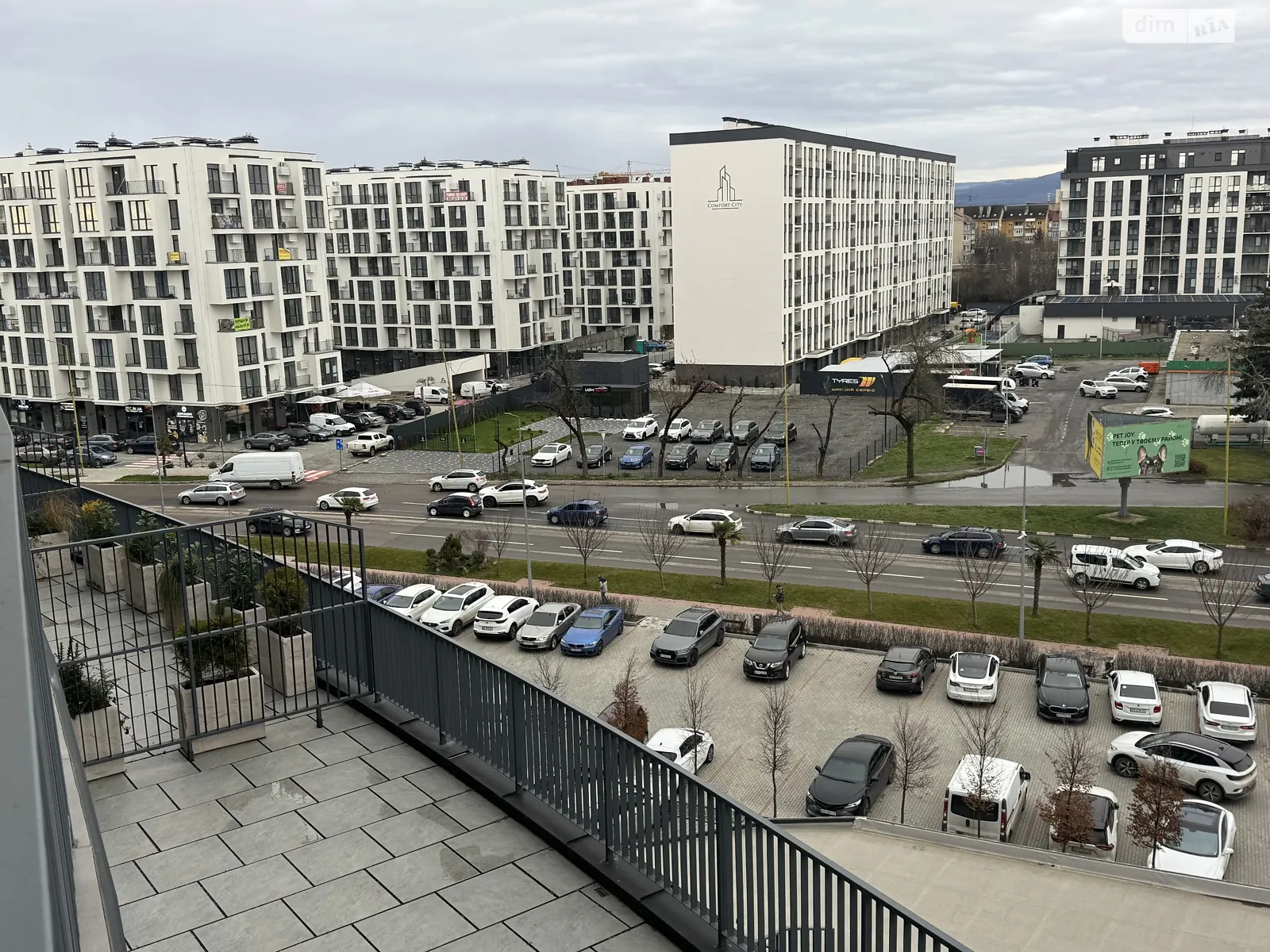 Продается 2-комнатная квартира 67 кв. м в Ужгороде, ул. Николая Бобяка, 1Б - фото 1