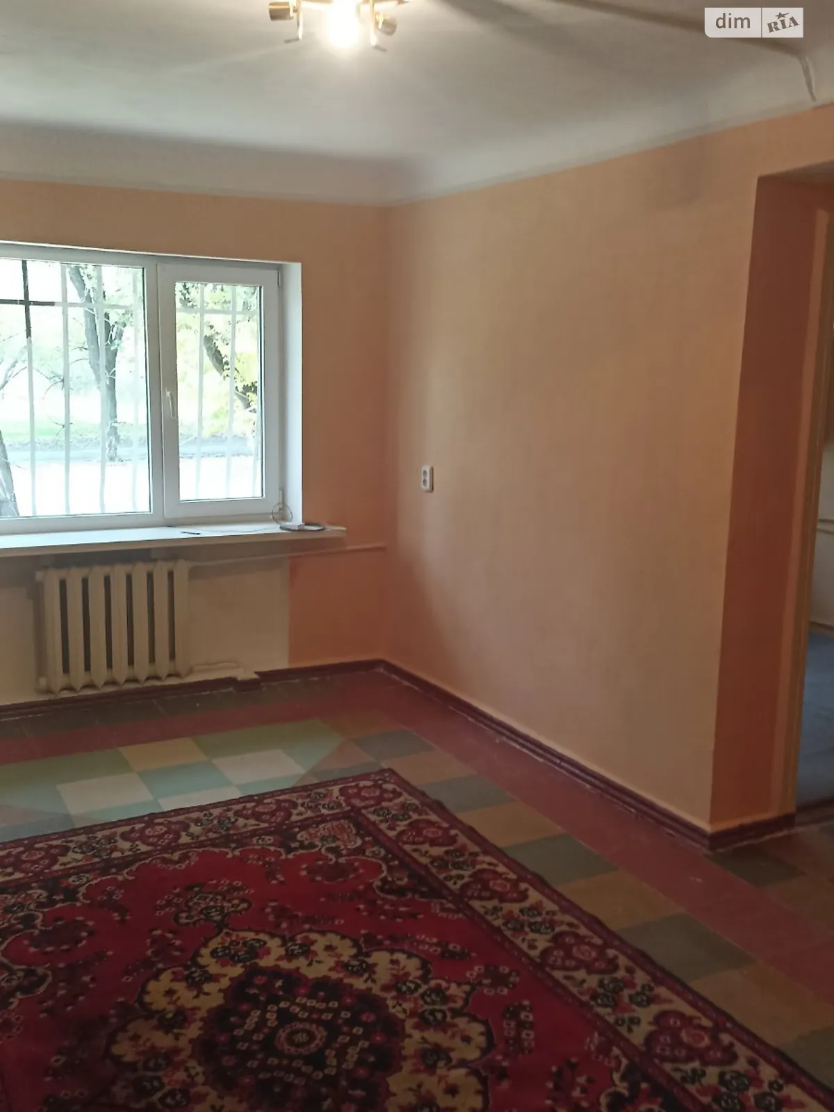 Продается 2-комнатная квартира 42 кв. м в Каменском, ул. Колеусовская, 11 - фото 1