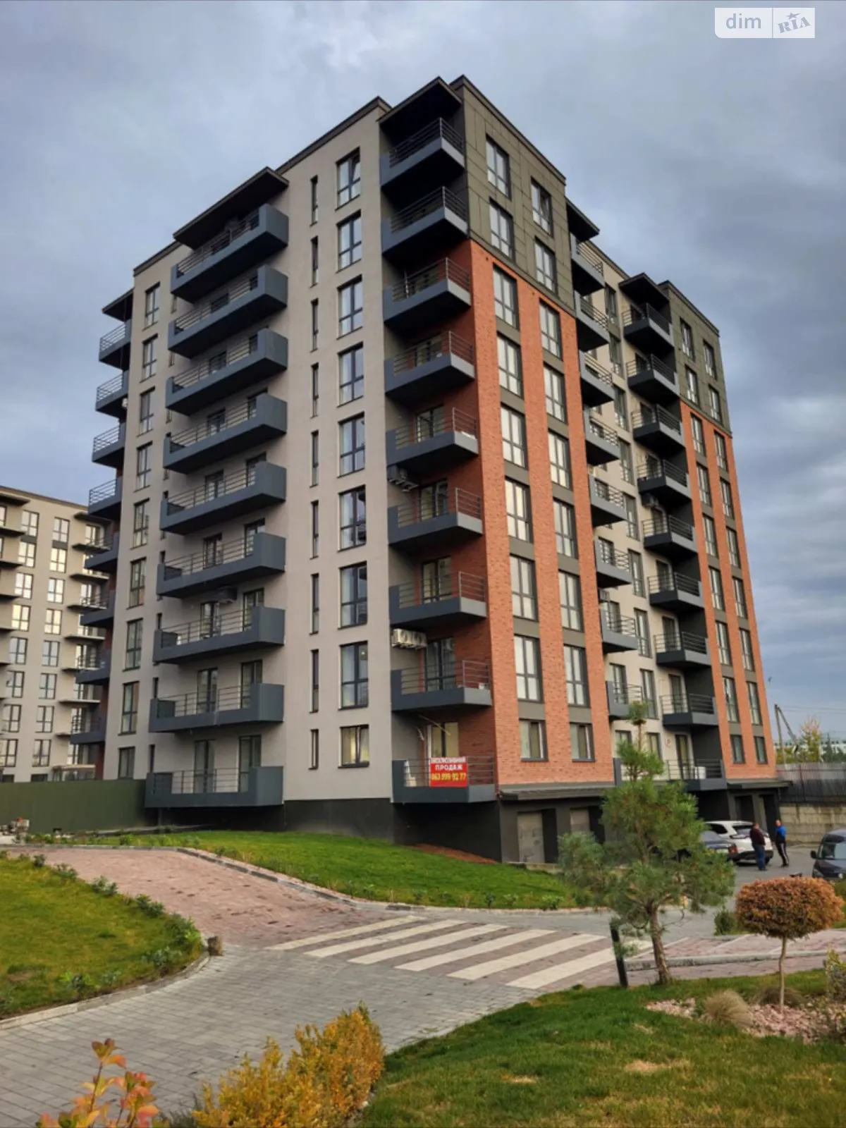 Продается 2-комнатная квартира 59 кв. м в Ужгороде, ул. Тлехаса, 19 корпус 3 - фото 1