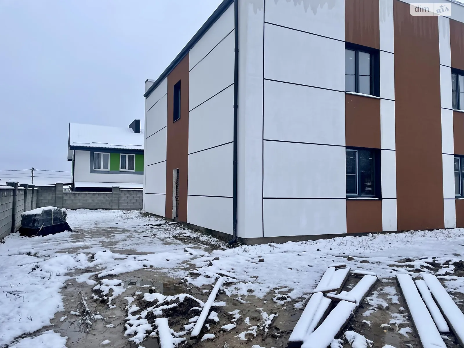 Продается часть дома 118 кв. м с беседкой, цена: 77000 $ - фото 1