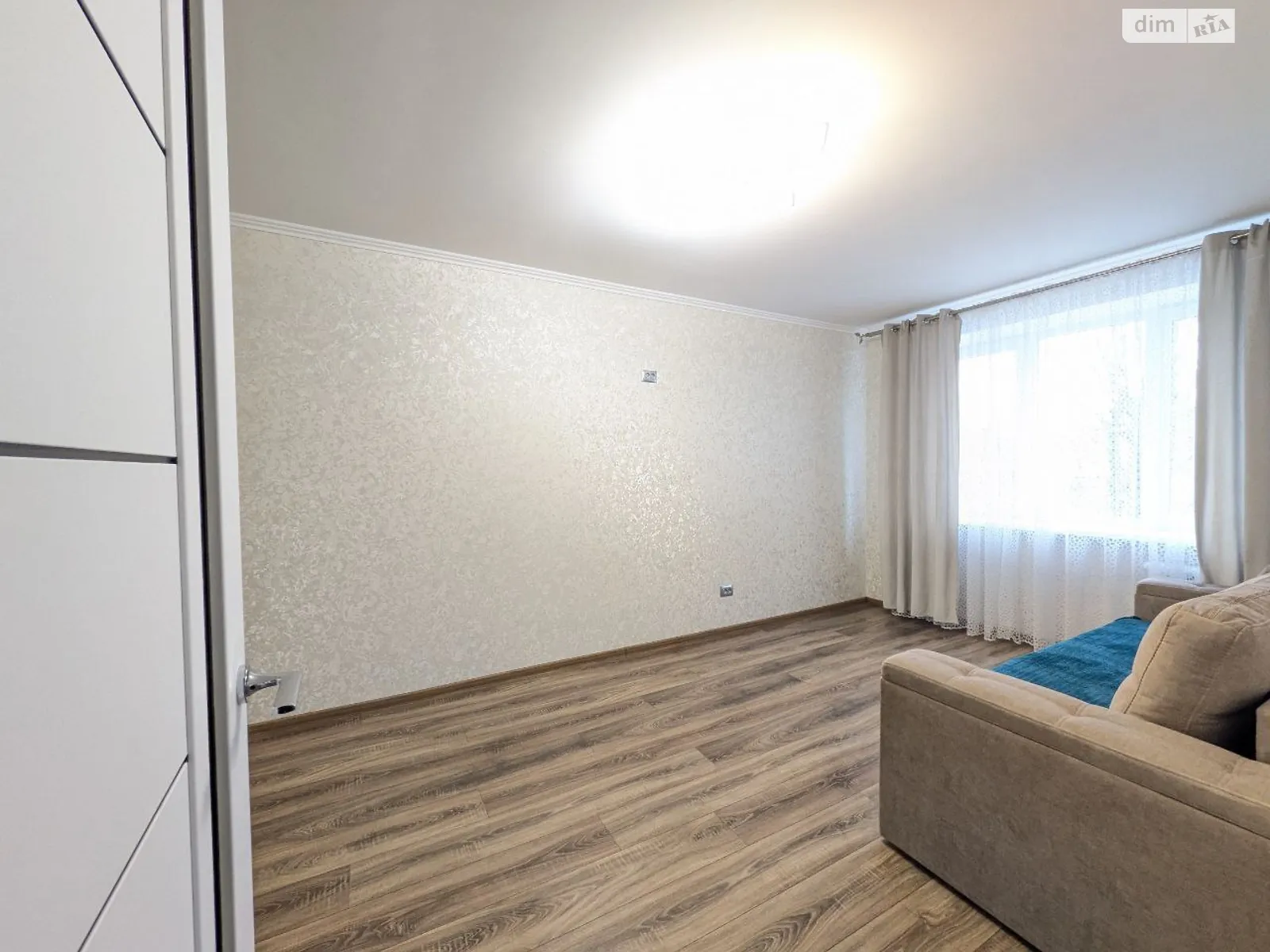 Продается 2-комнатная квартира 42.1 кв. м в Ровно, ул. Князя Острожского - фото 1