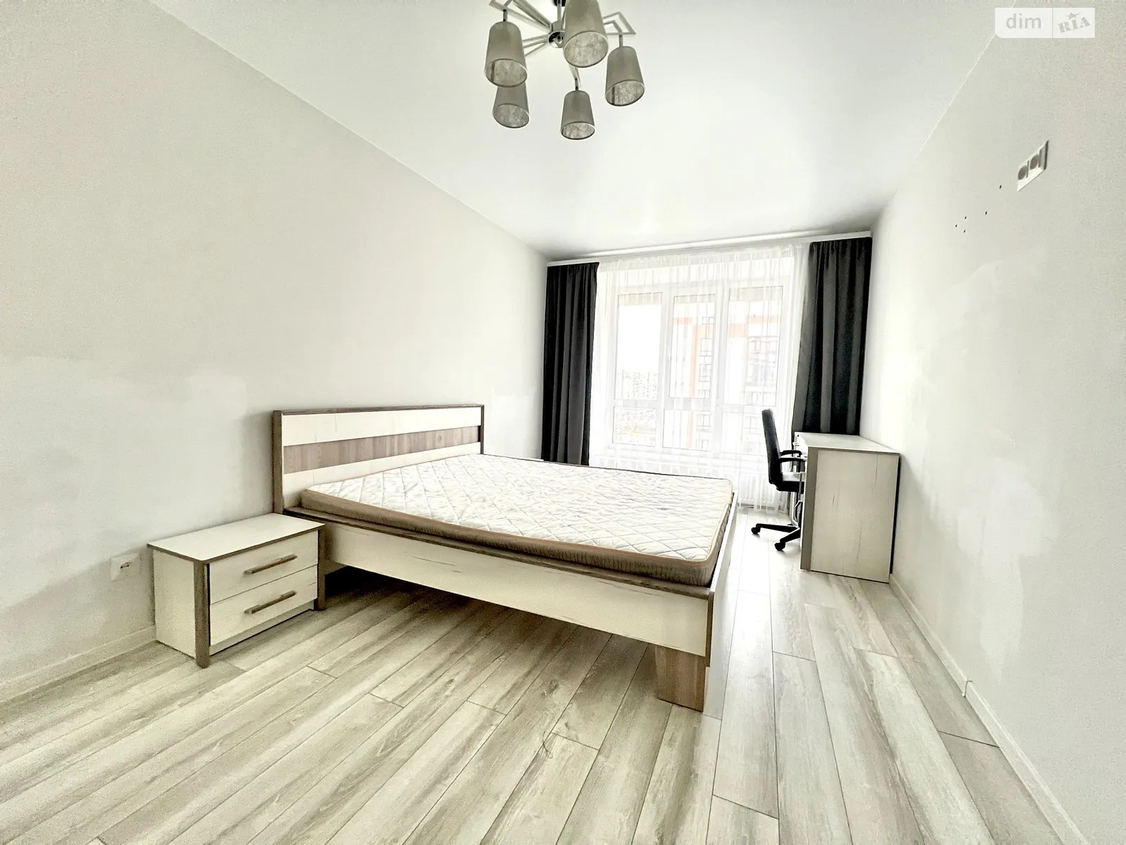 1-комнатная квартира 45 кв. м в Тернополе, ул. Подволочиское шоссе - фото 1