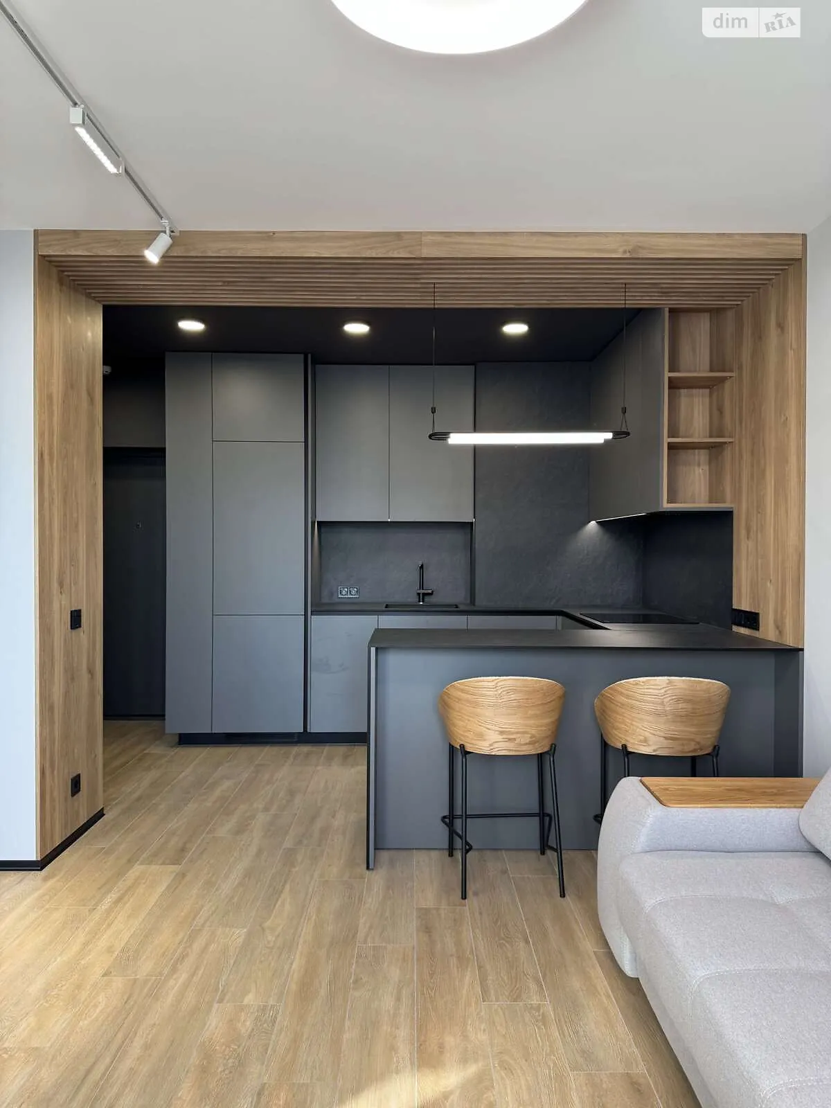 просп. Воздушных Сил(Воздухофлотский), 56 Чоколовка Киев ЖК Ok'Land Вокзальная - фото 1